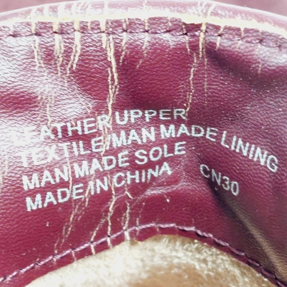 Ciao Bella Red Burgundy Suede Quilted Block Heel Elastic Gore Ankle Boots A995 - Picture 10 of 12